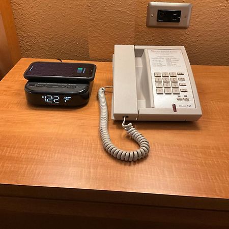 Anaheim Islander Inn And Suites Near Park And Convention Center Bagian luar foto