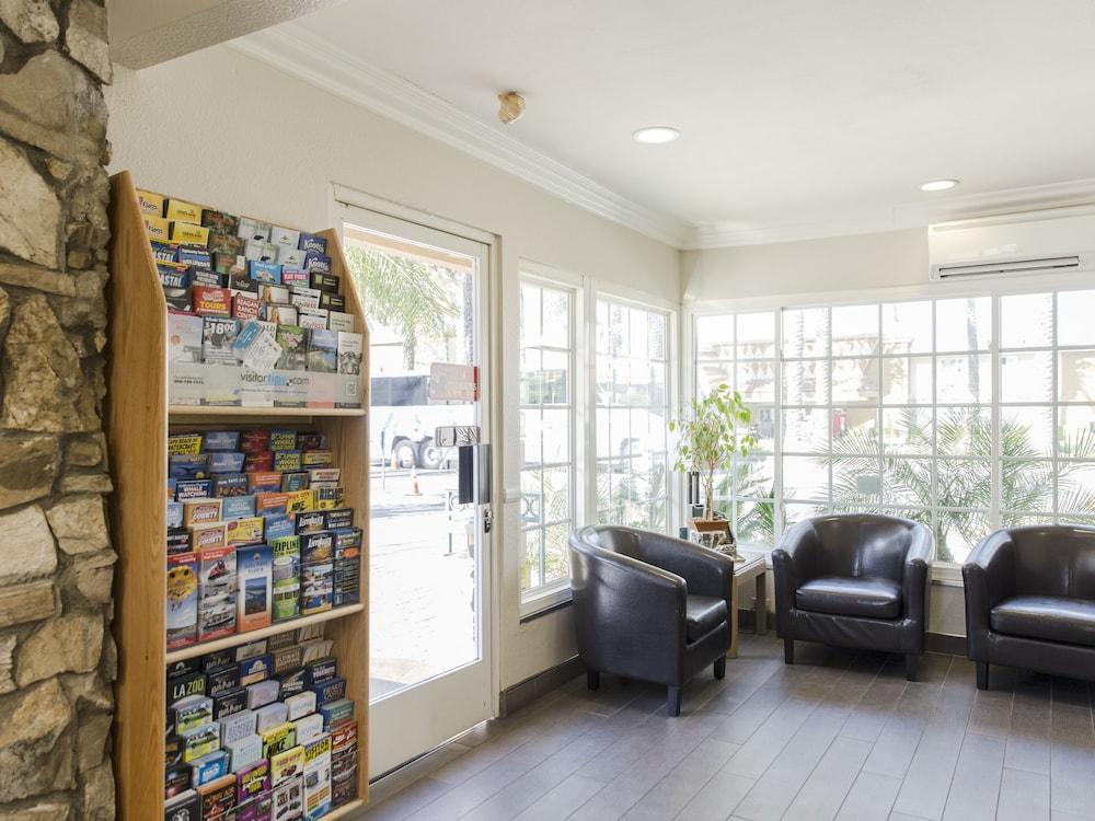 Anaheim Islander Inn And Suites Near Park And Convention Center Bagian luar foto