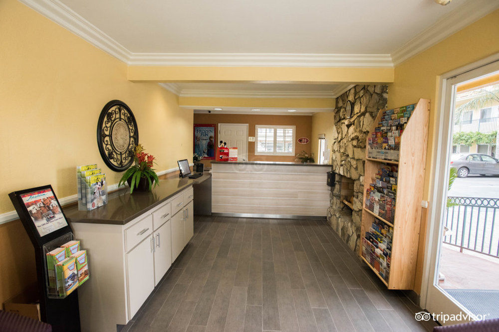 Anaheim Islander Inn And Suites Near Park And Convention Center Bagian luar foto